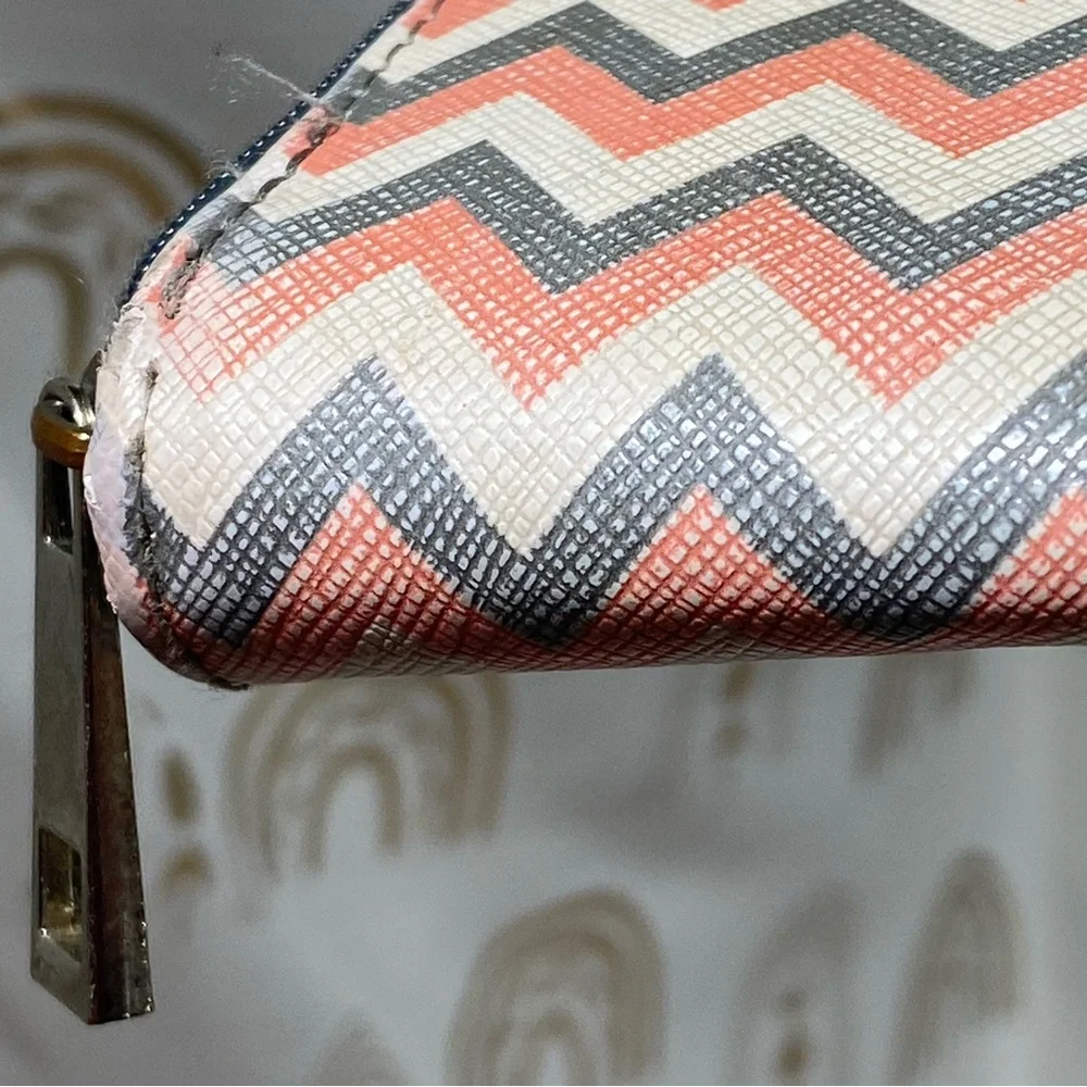 Elegant Cream Wallet